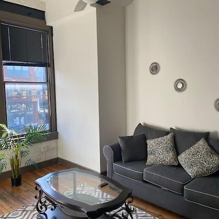 Charming 2 Bedroom Apartment Near Vcu Richmond Exteriör bild