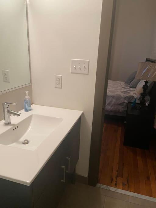 Charming 2 Bedroom Apartment Near Vcu Richmond Exteriör bild